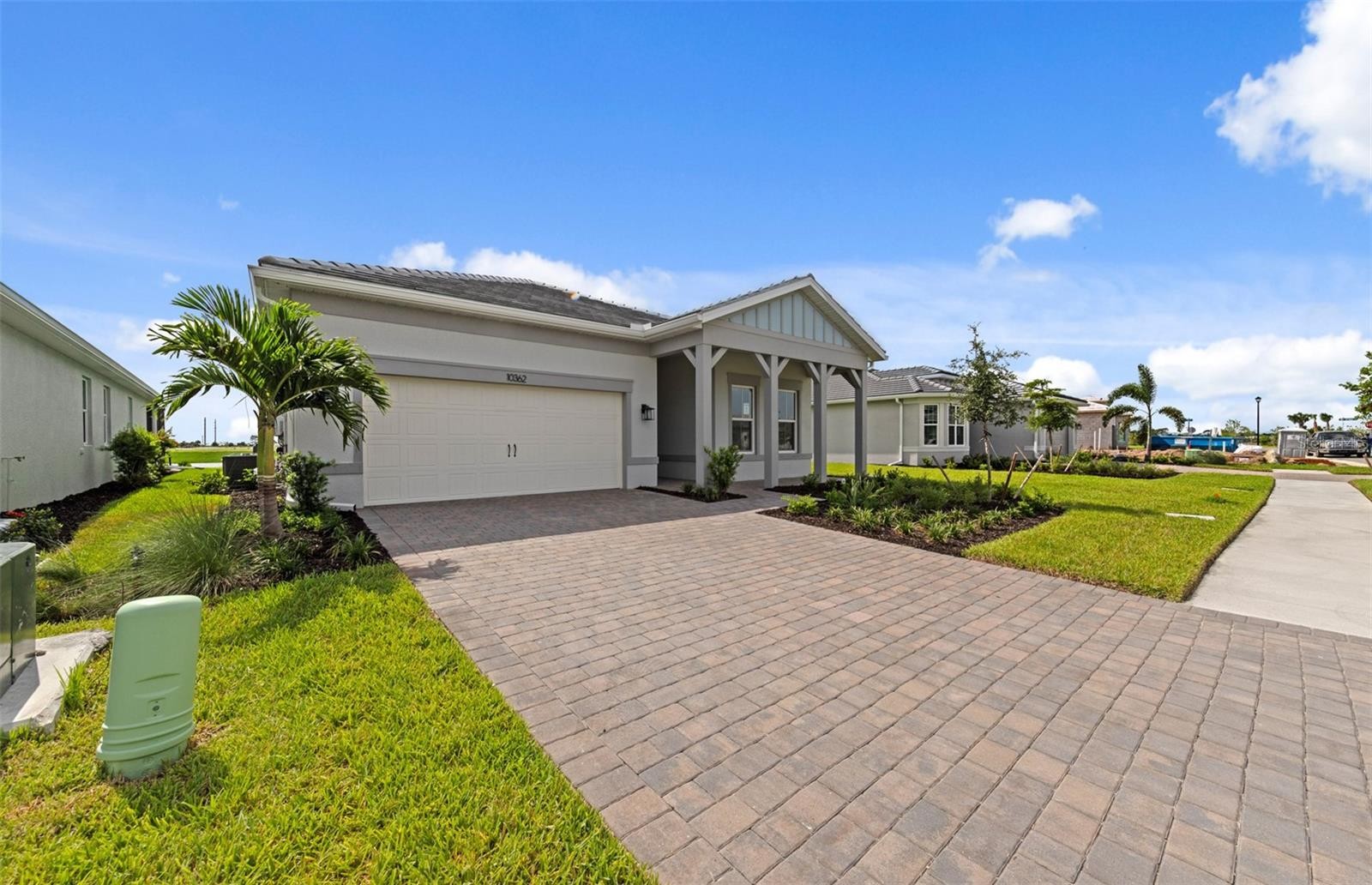 10362 BLUE RUNNER DR