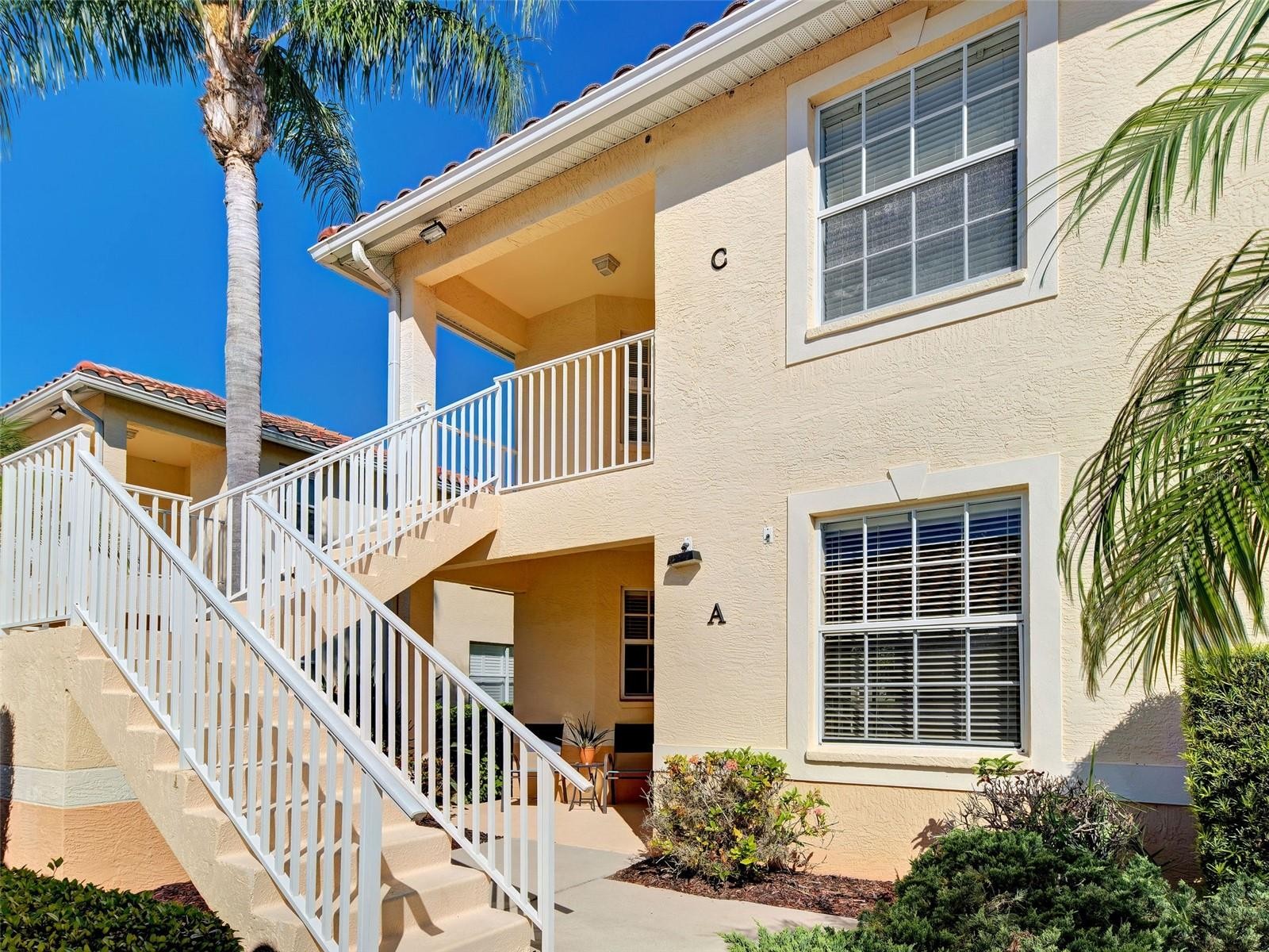 4433 CORSO VENETIA BLVD #C18