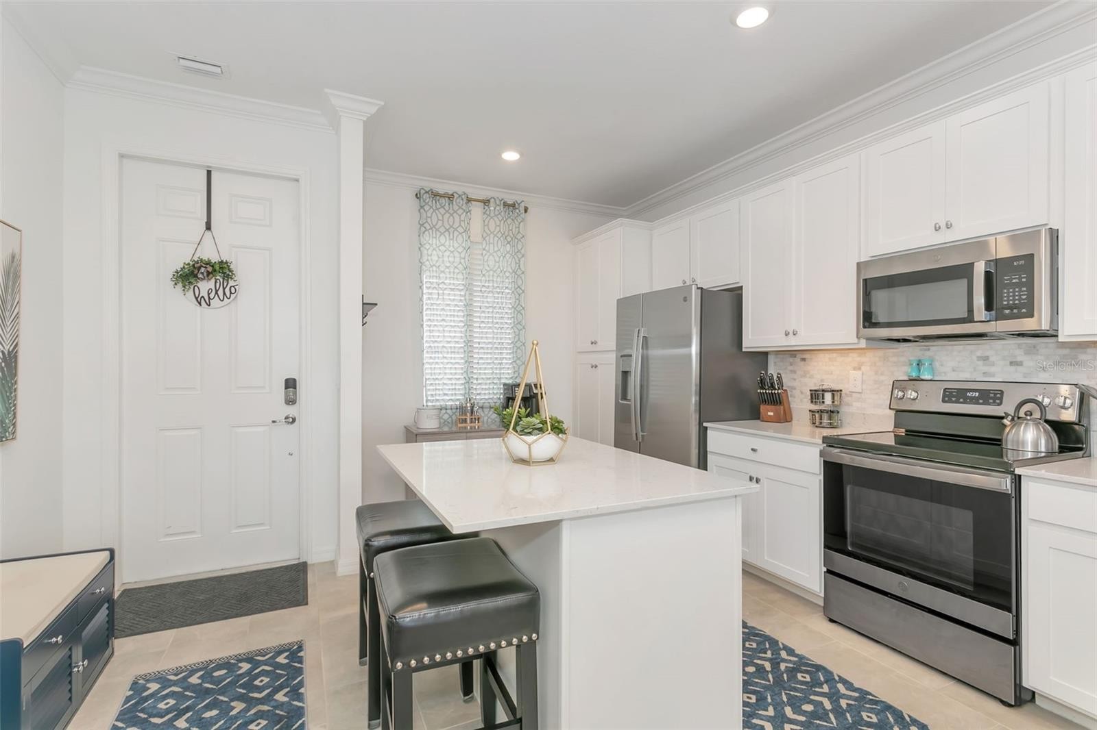 18028 GAWTHROP DR #403