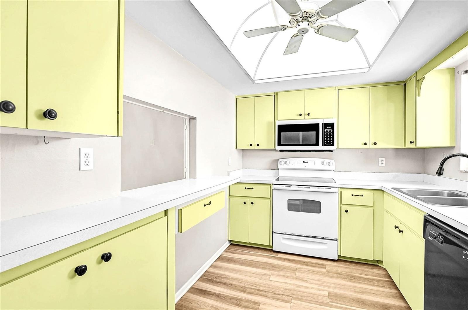 1009 75TH STREET PKWY W