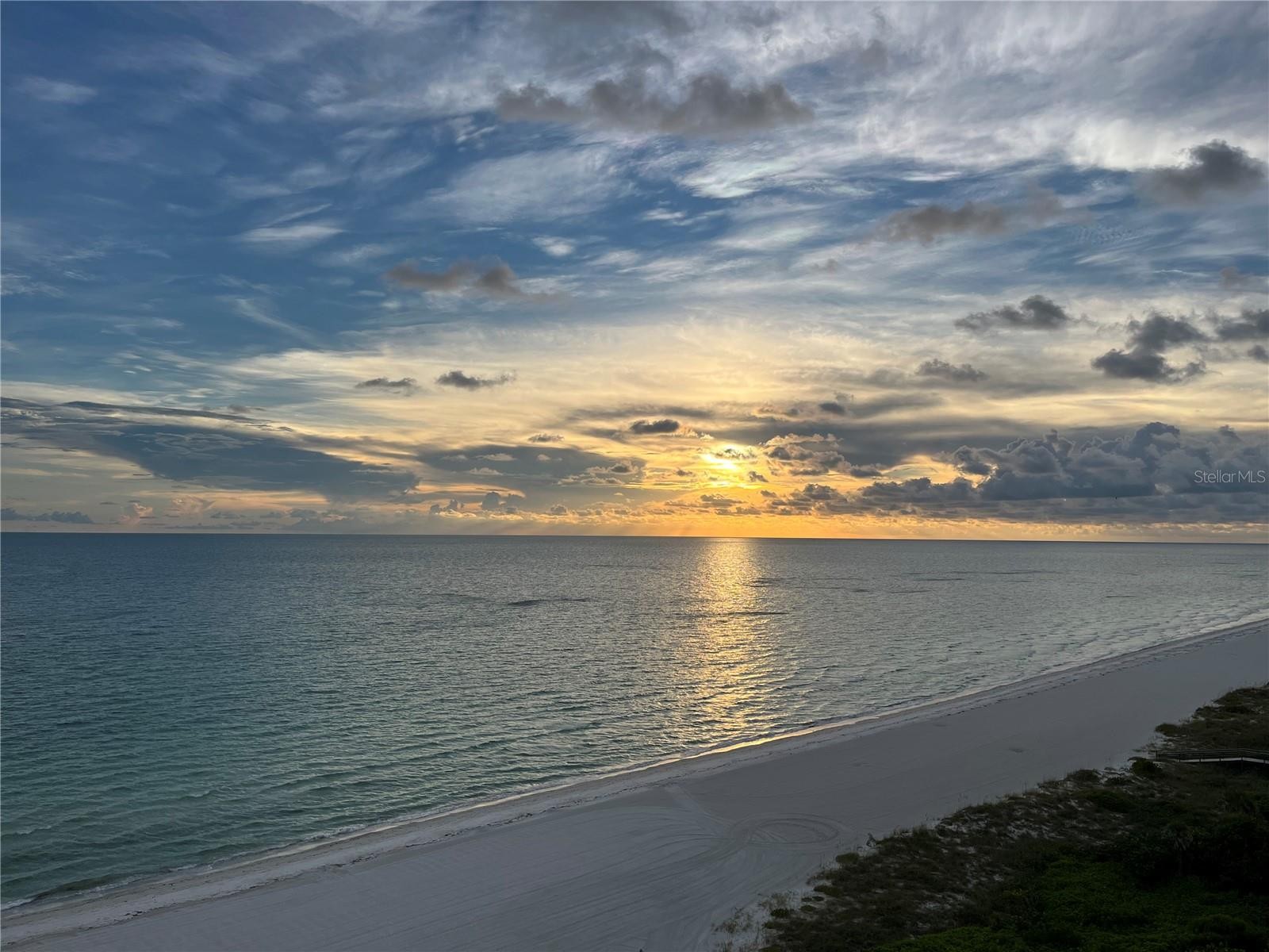 775 LONGBOAT CLUB RD #401