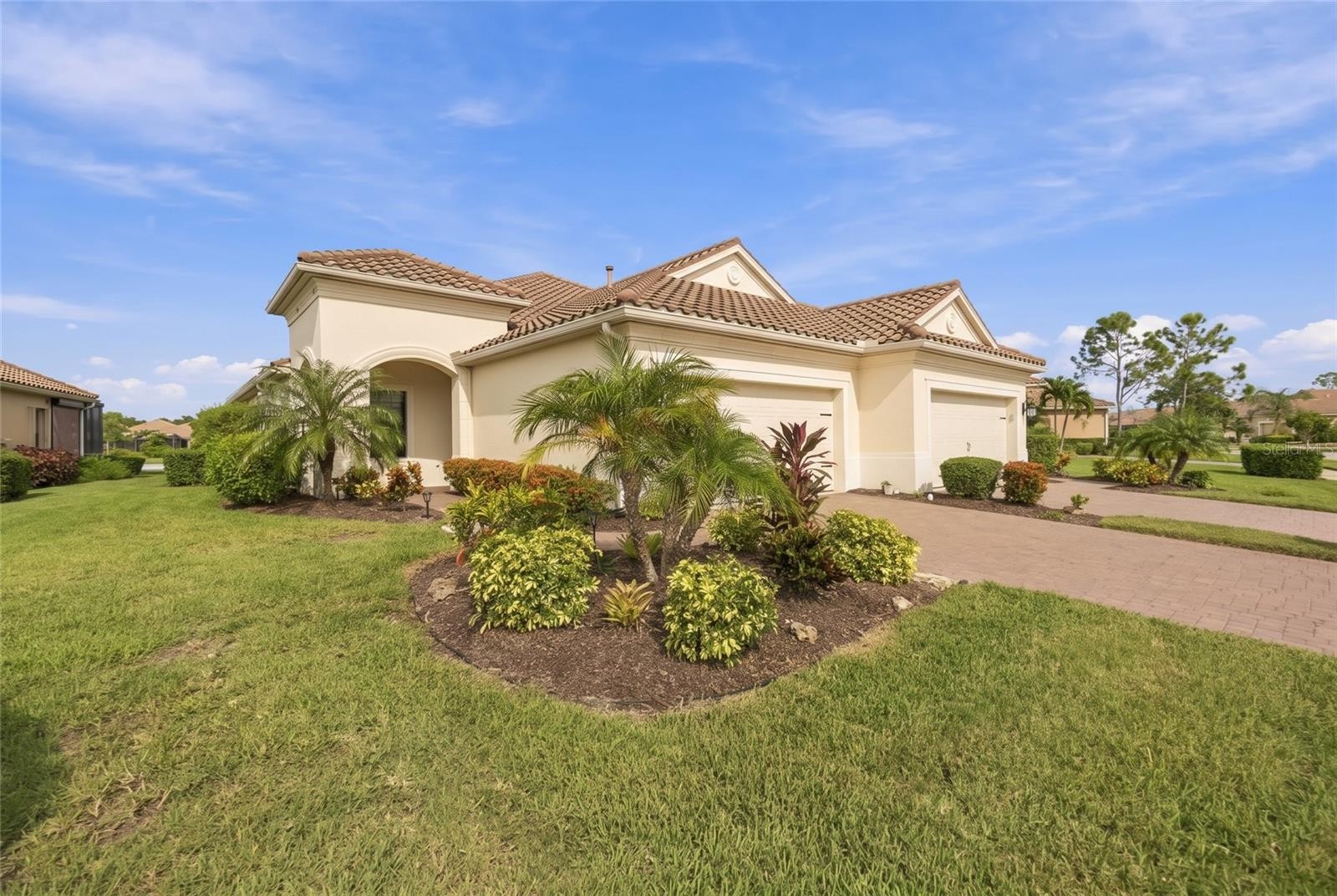 11548 OKALOOSA DR W