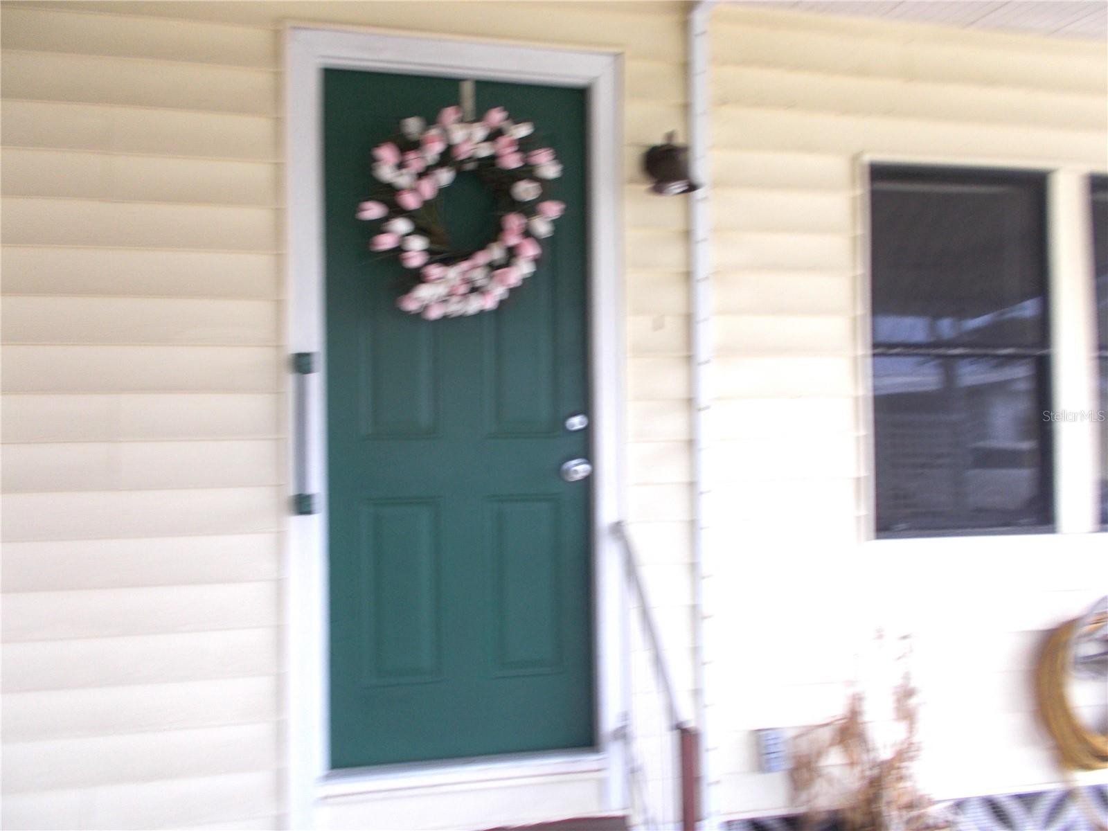 6872 HAAWI CT