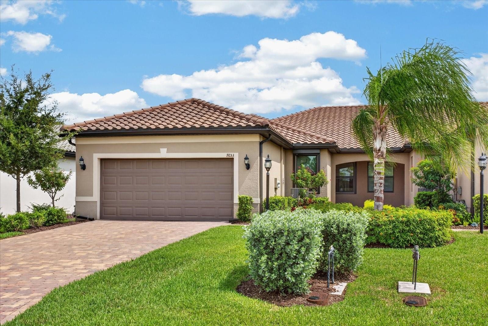 7653 SUMMERLAND CV