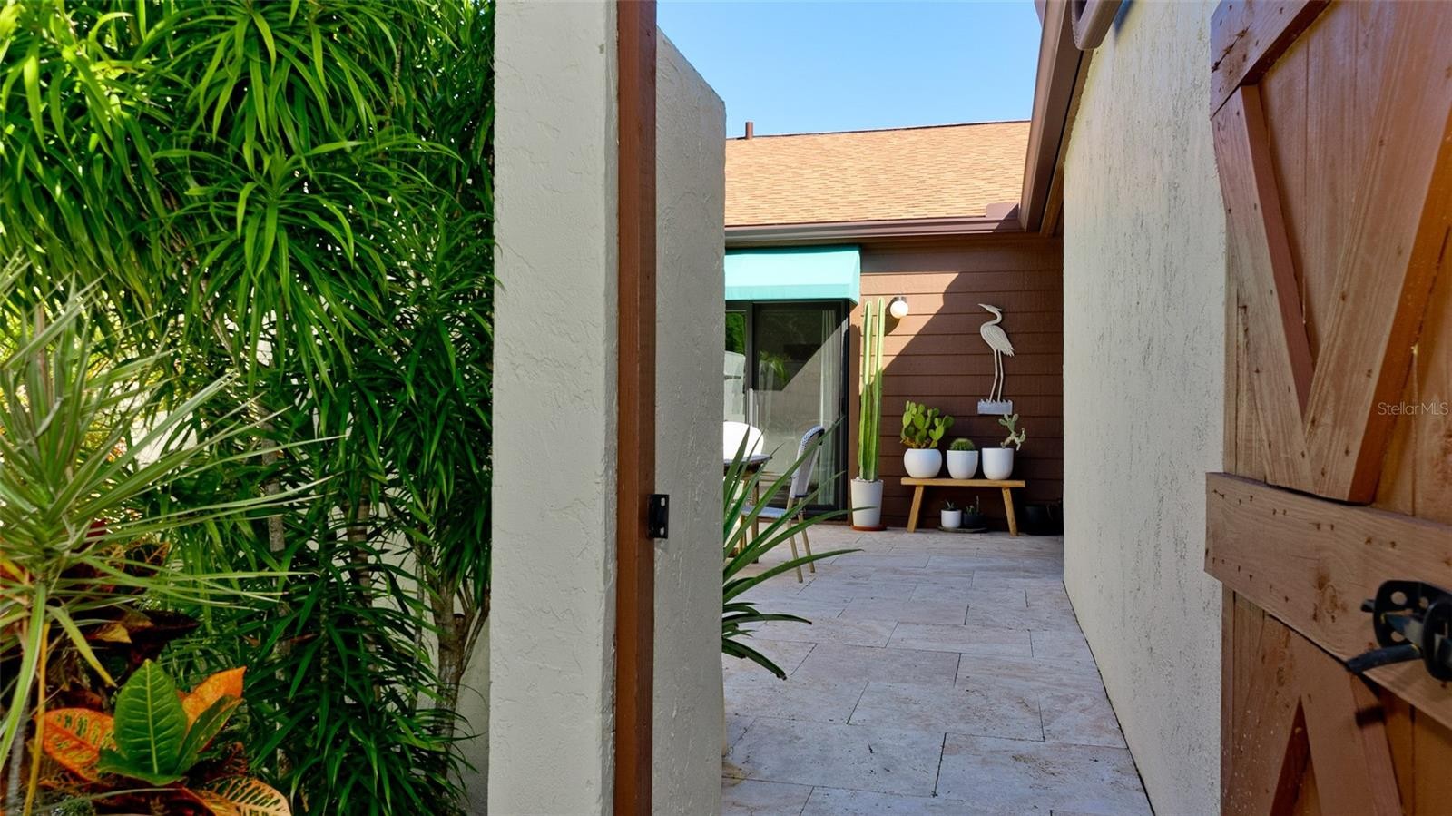 4613 PARK LAKE TER S