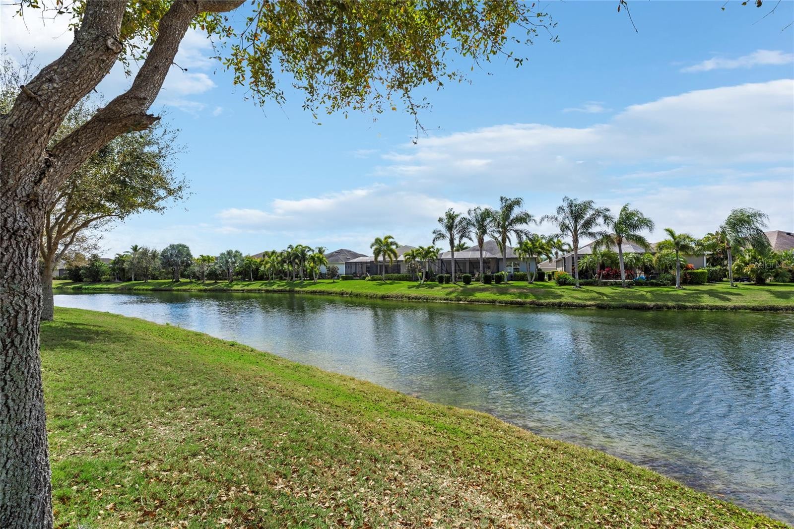 12187 LONGVIEW LAKE CIR