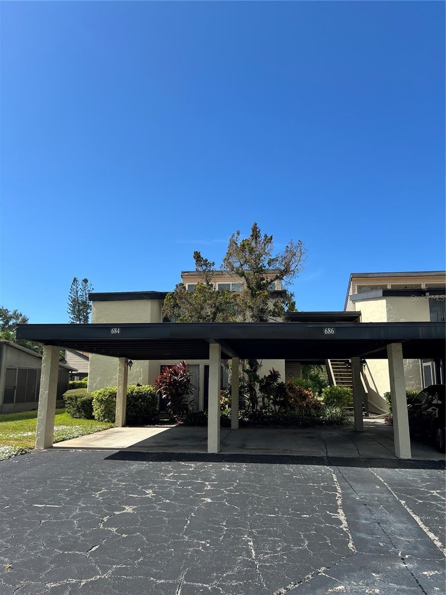 686 WHITE PINE TREE RD #64