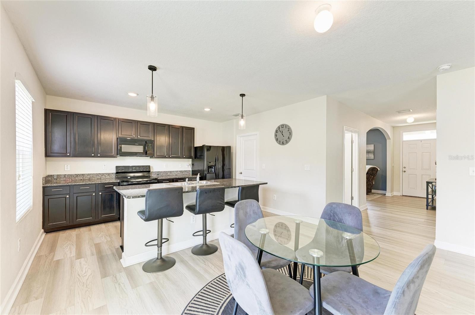 2647 SAND GABLES TRL