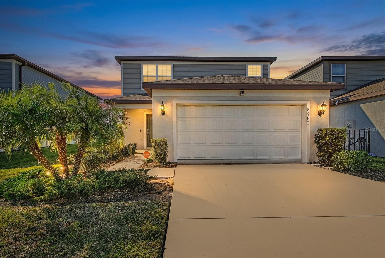 8982 ROYAL RIVER CIR