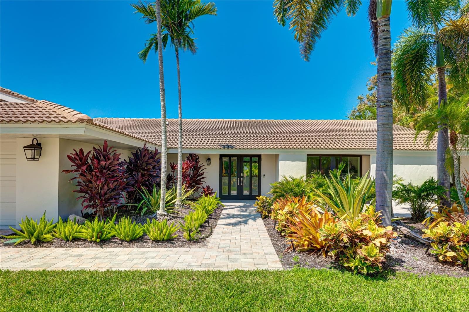 526 Bird Key Dr Sarasota Florida 34236