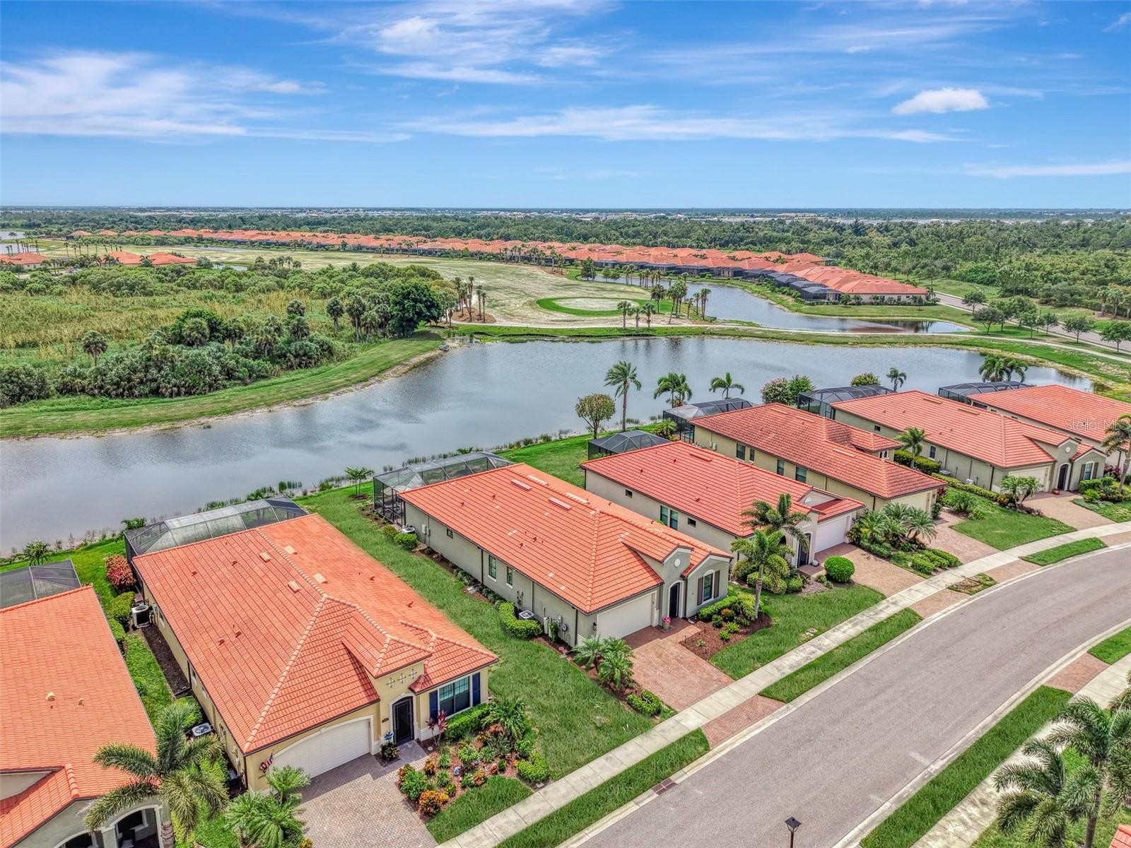 24268 GALLBERRY DR