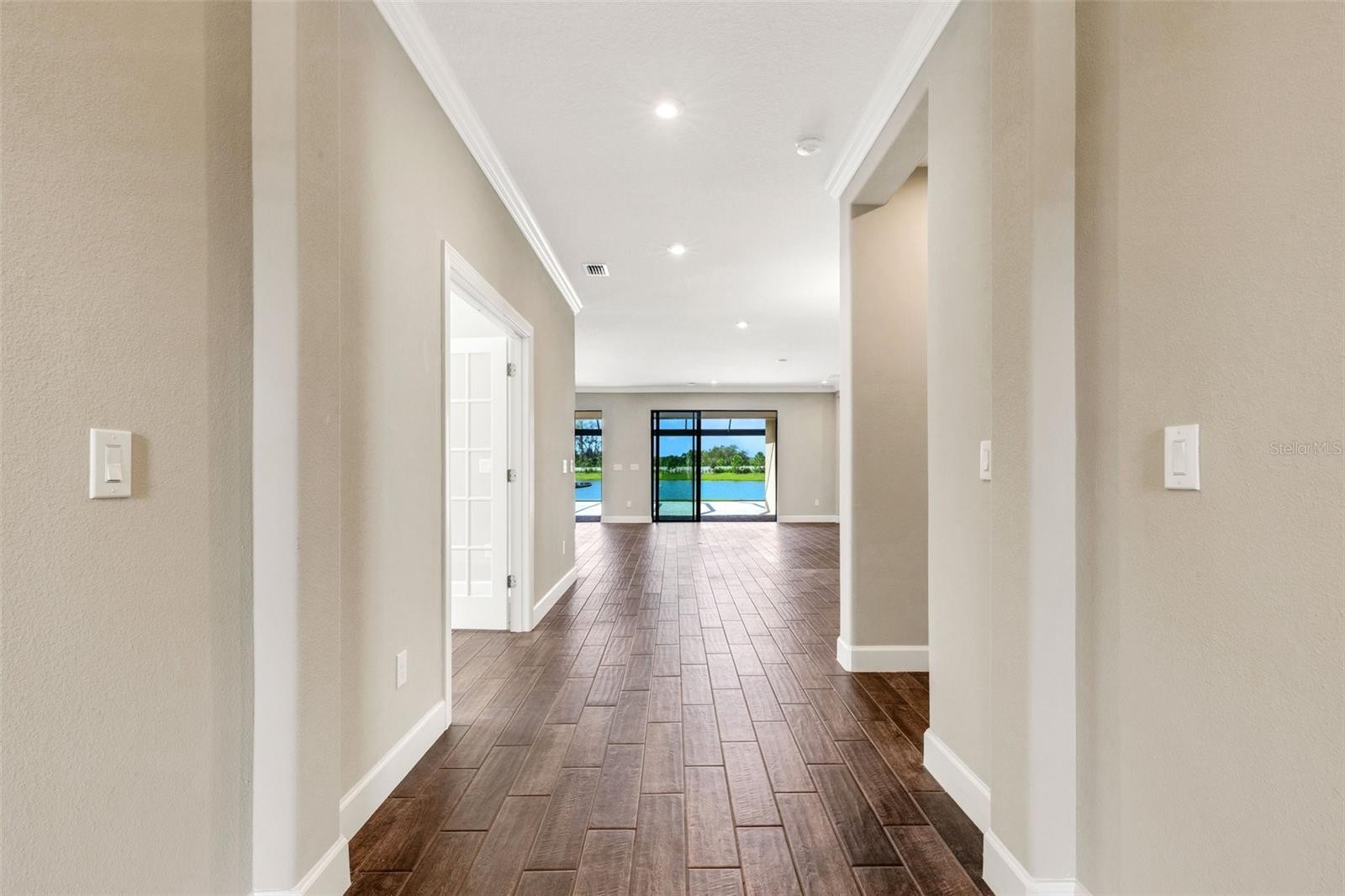 10731 WICKER PARK PL