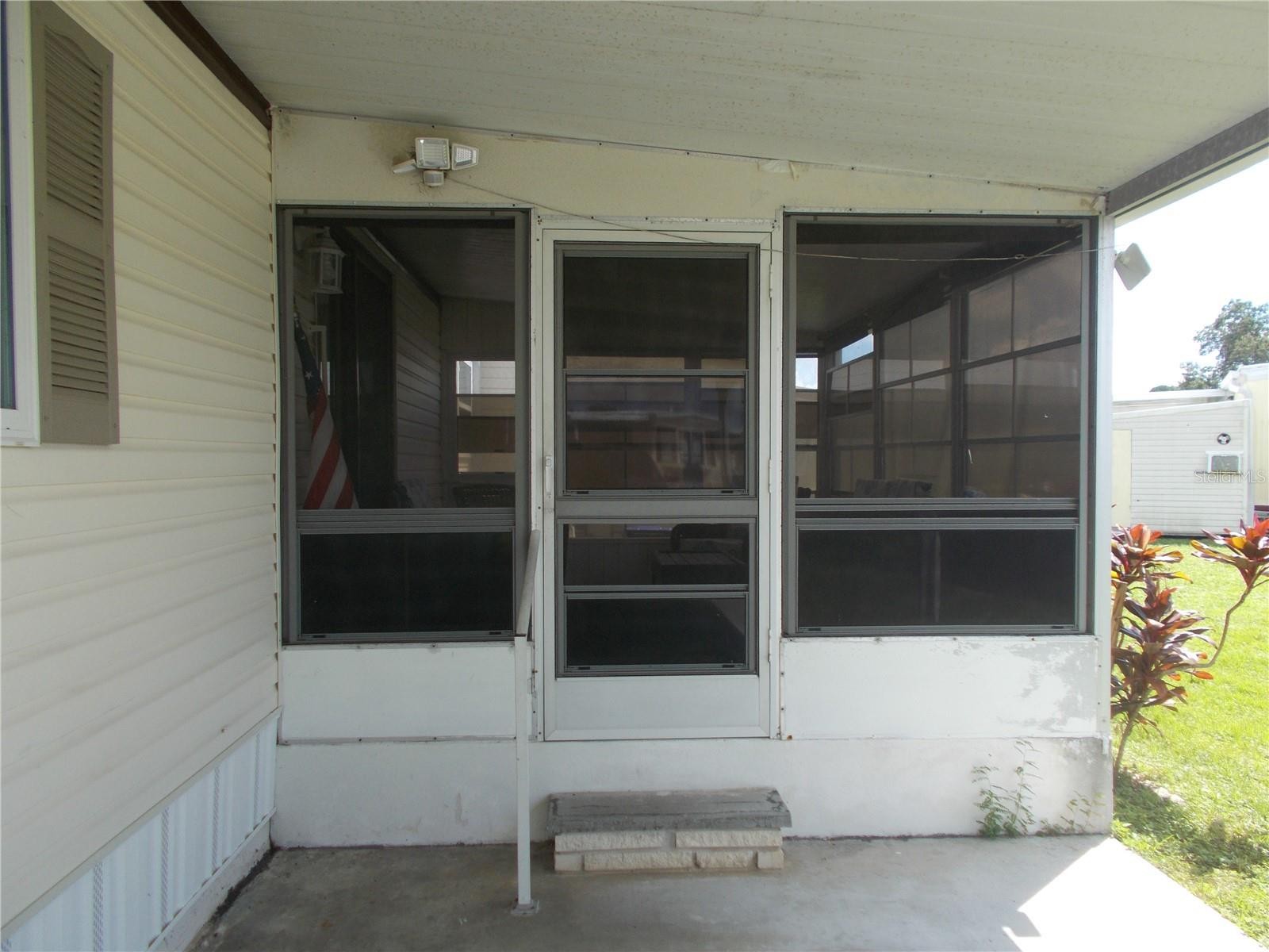 6420 HAELE CT