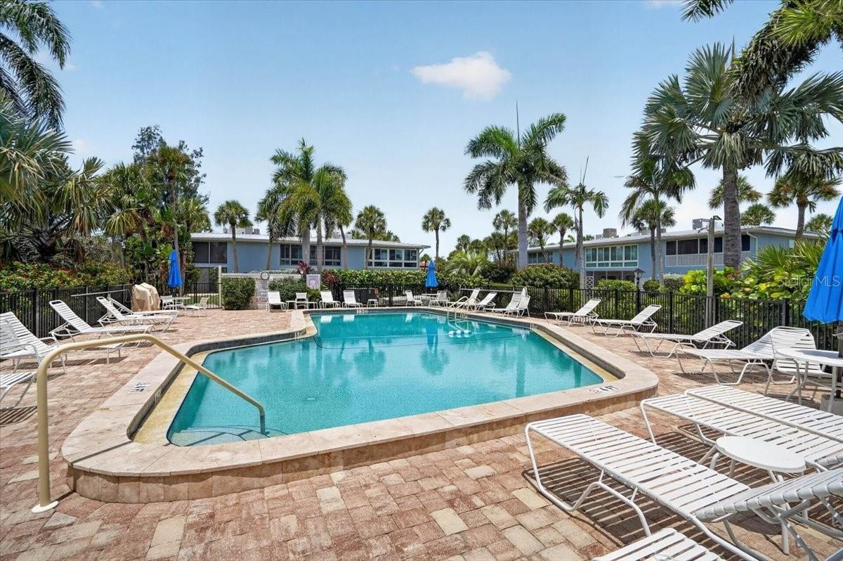 600 MANATEE AVE #230