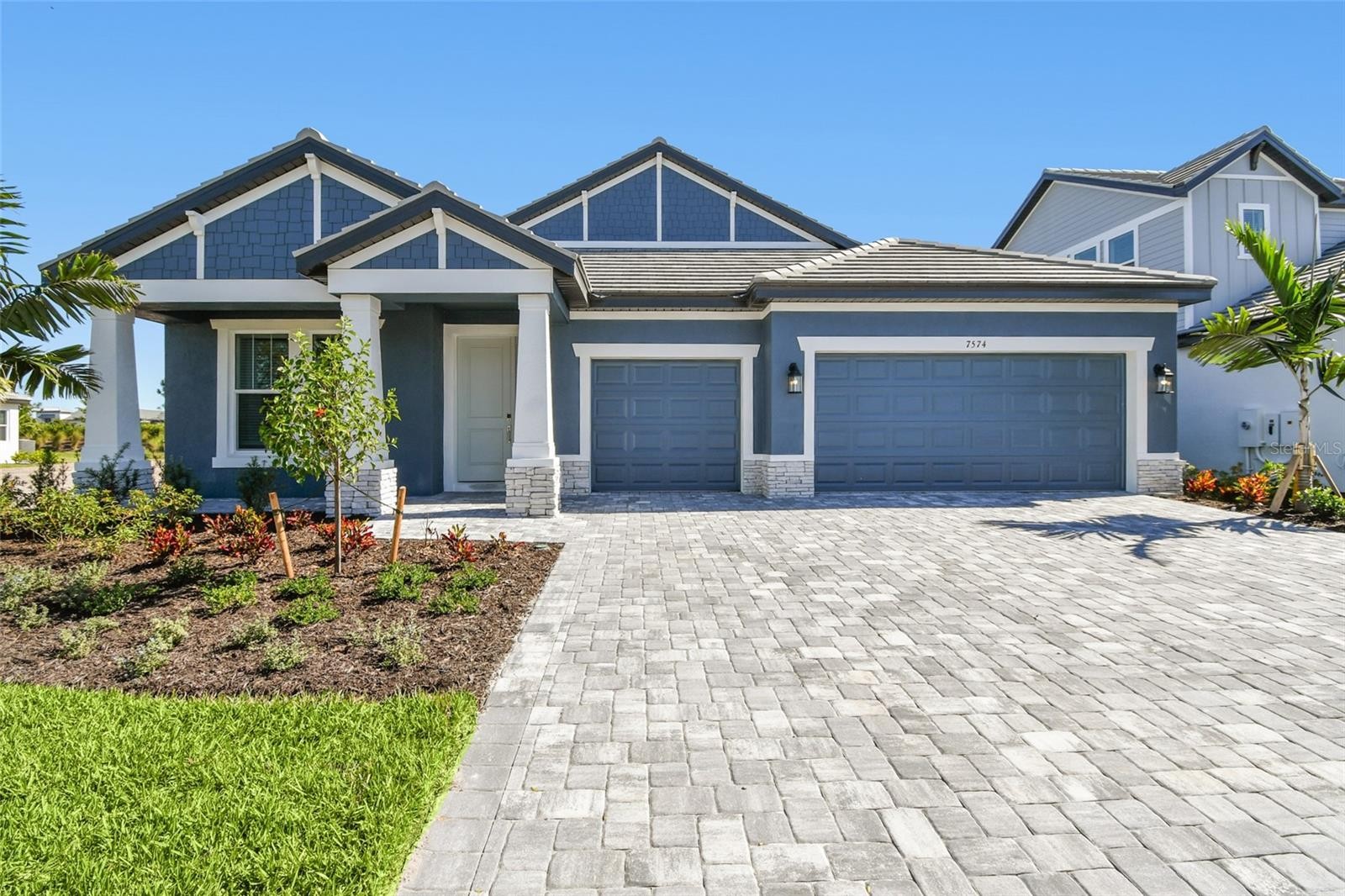 7574 SEAHAWK AVE