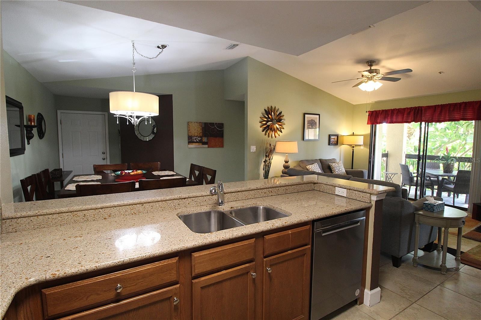 4040 CROCKERS LAKE BLVD #1725