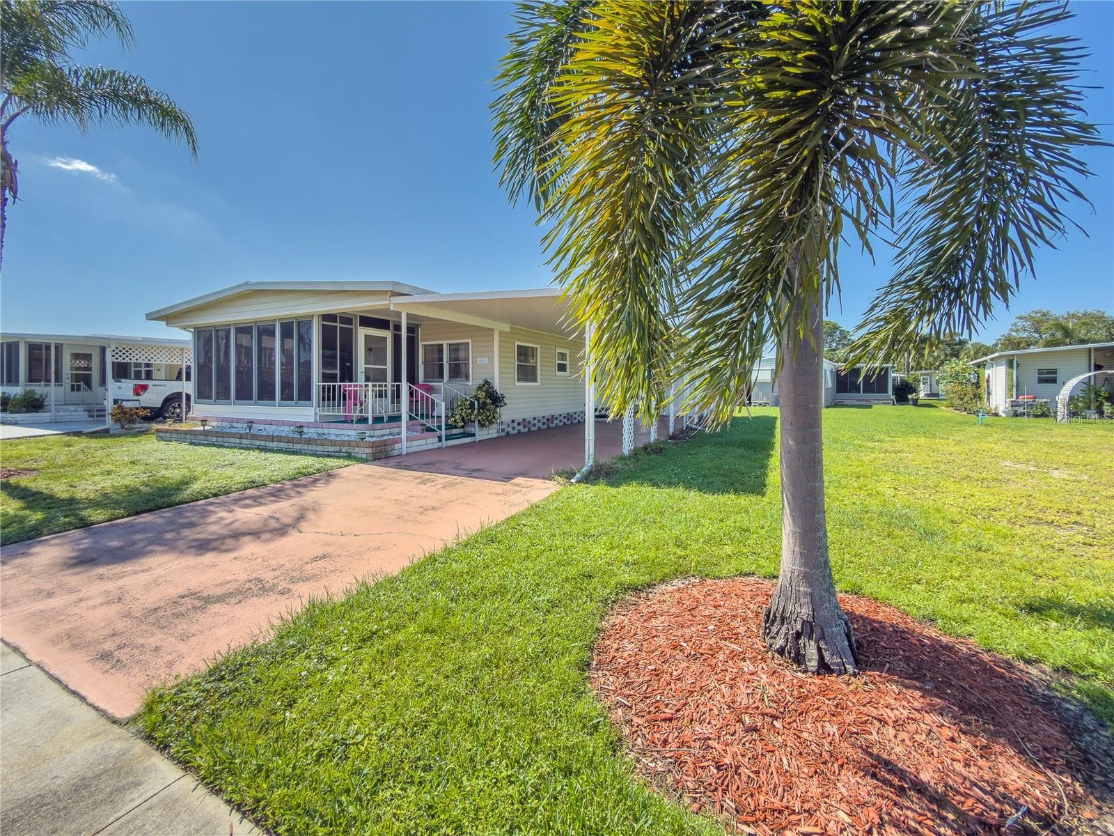 5408 CHATEAU LN