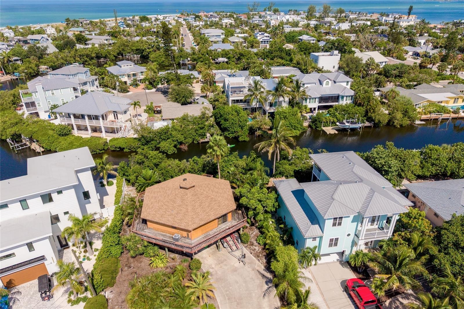 109 GULL DR