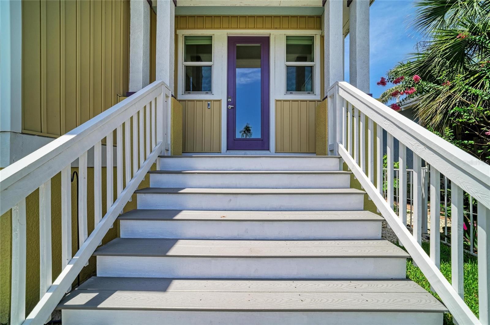 632 VIRGINIA DR