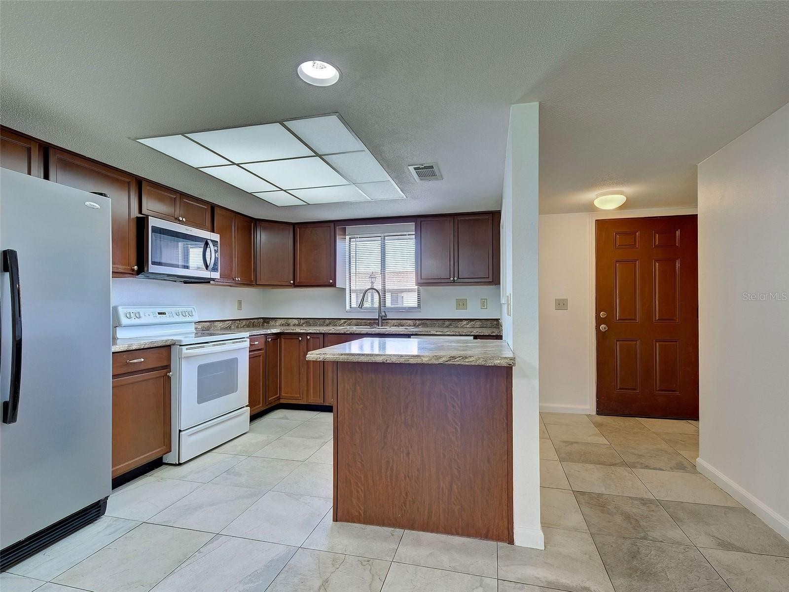 499 ALBEE FARM RD #V11