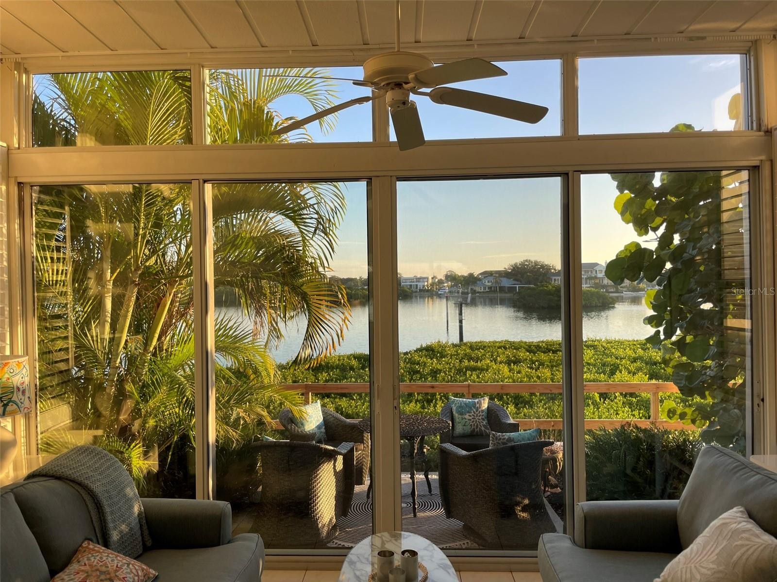 6039 E PEPPERTREE WAY #222