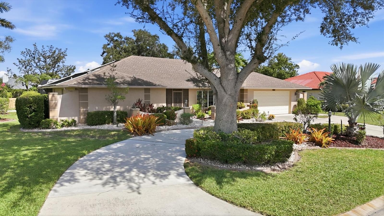 5511 COUNTRY LAKES TRL
