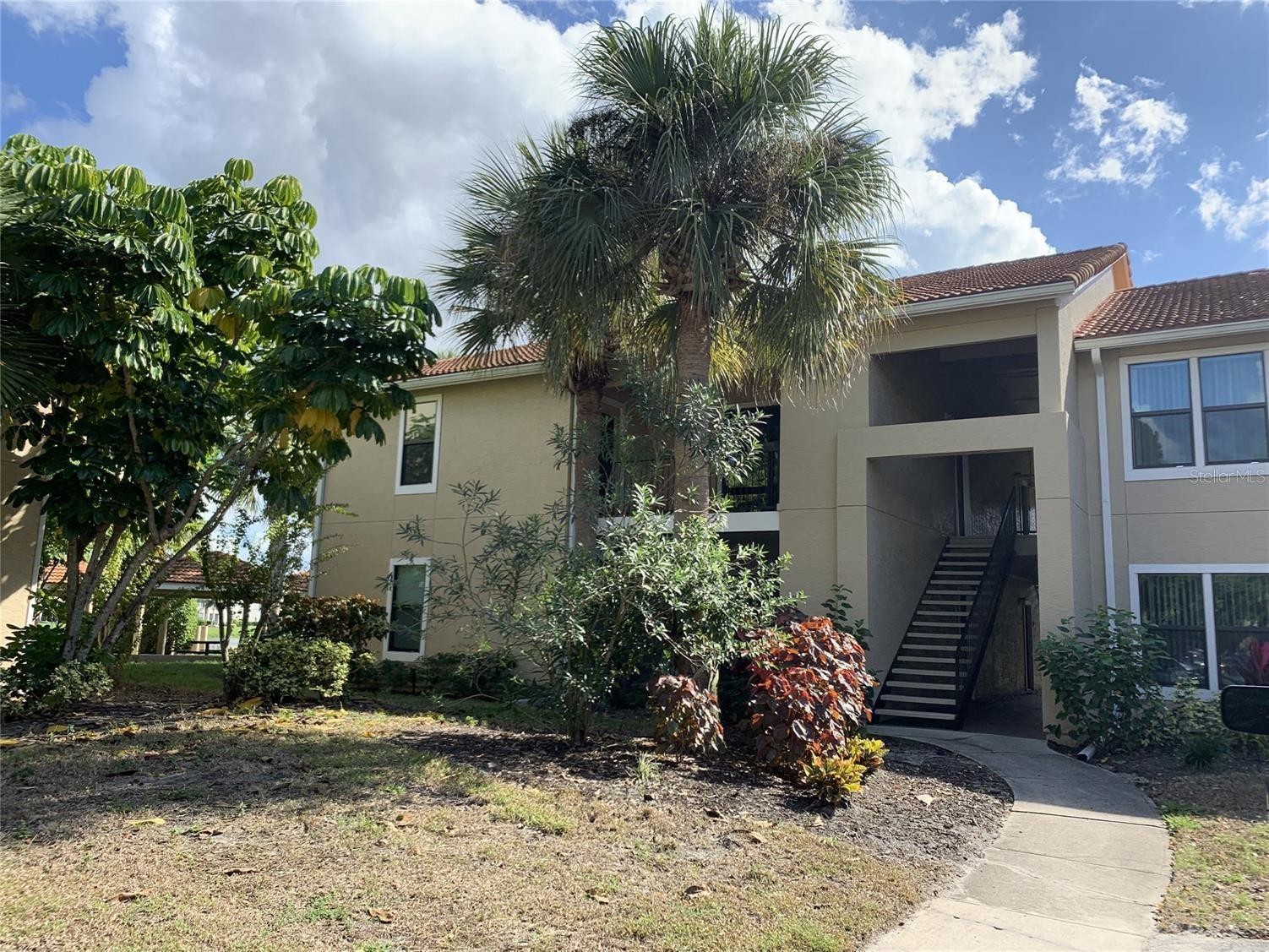 4033 CROCKERS LAKE BLVD #21