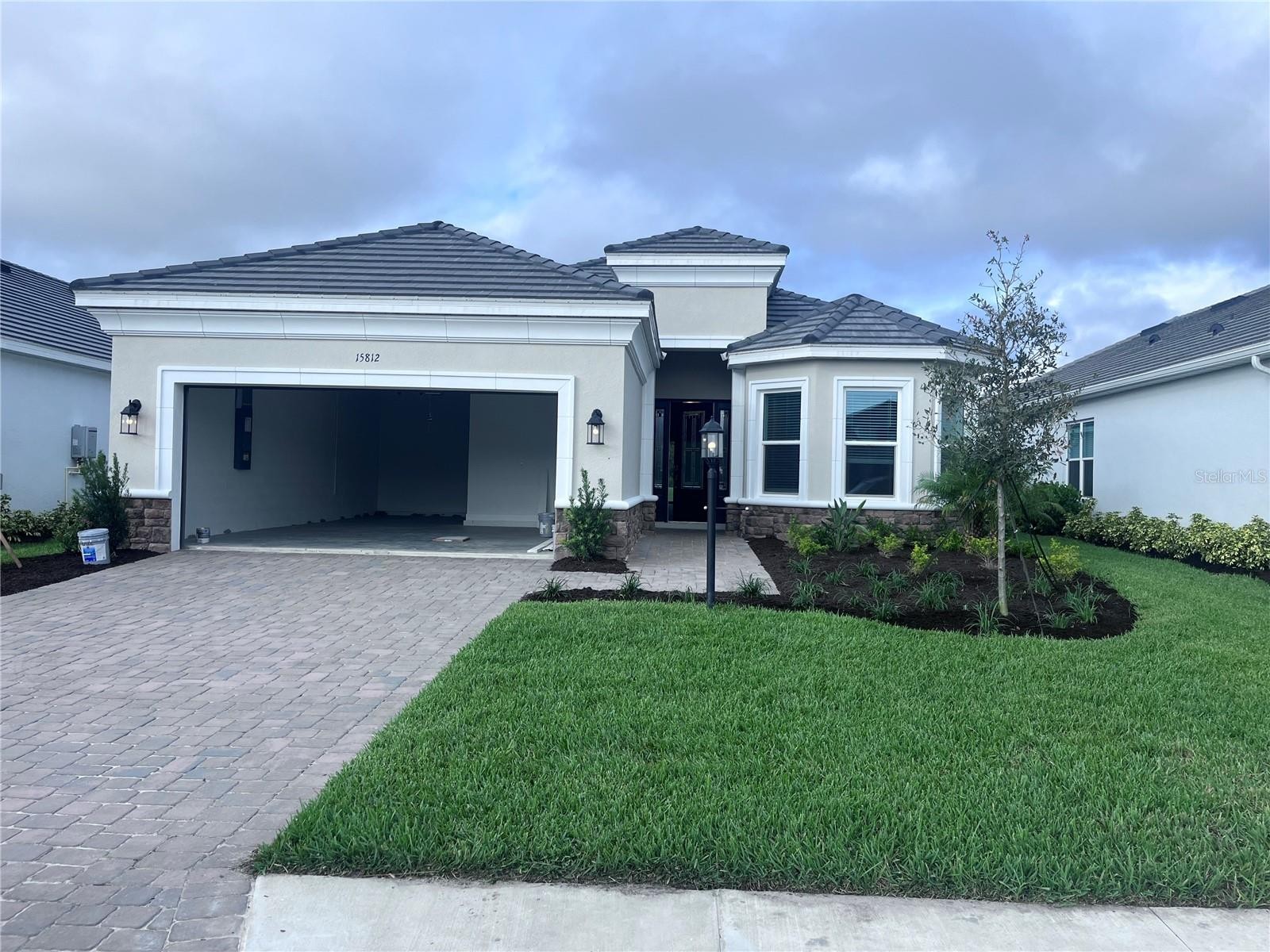 15812 SAN LAZZARO AVE