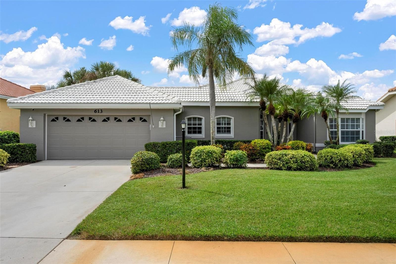 613 KHYBER LN