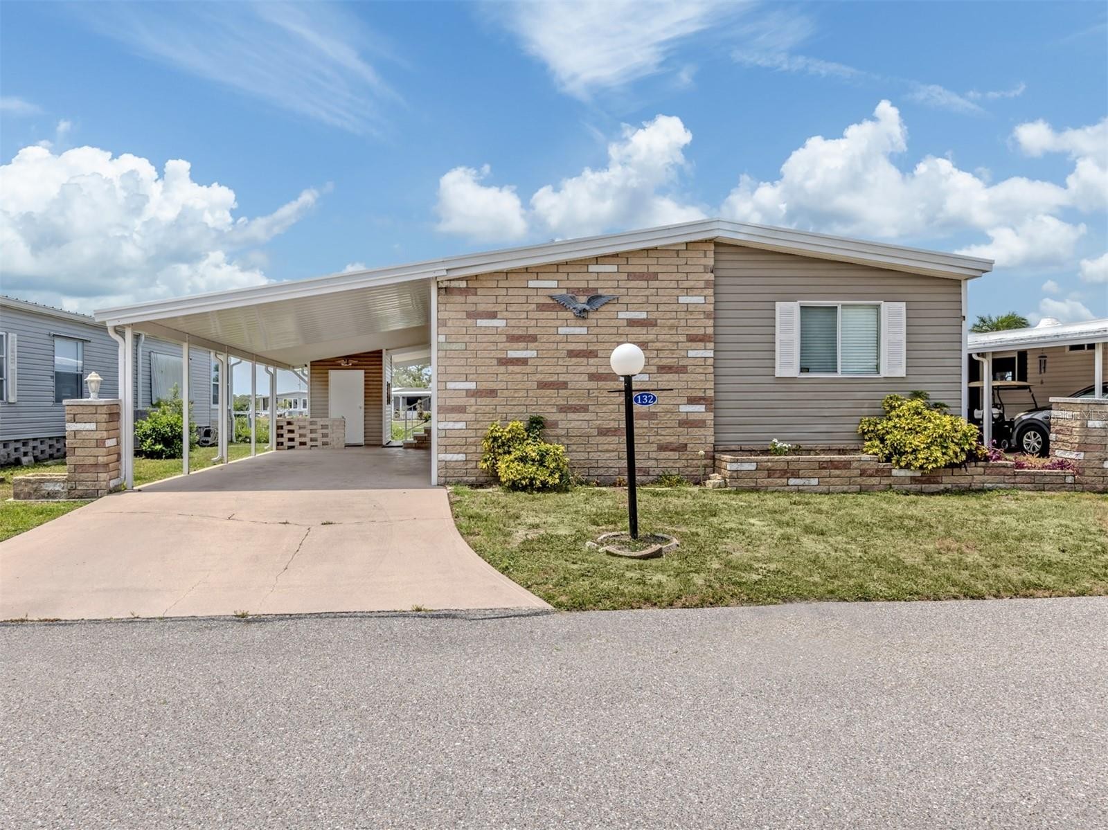 132 MARTINIQUE RD