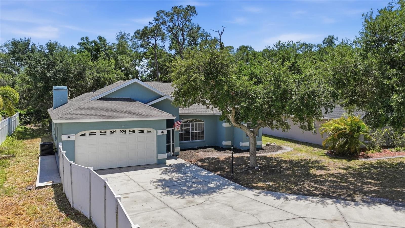 2357 APPALOOSA CIR
