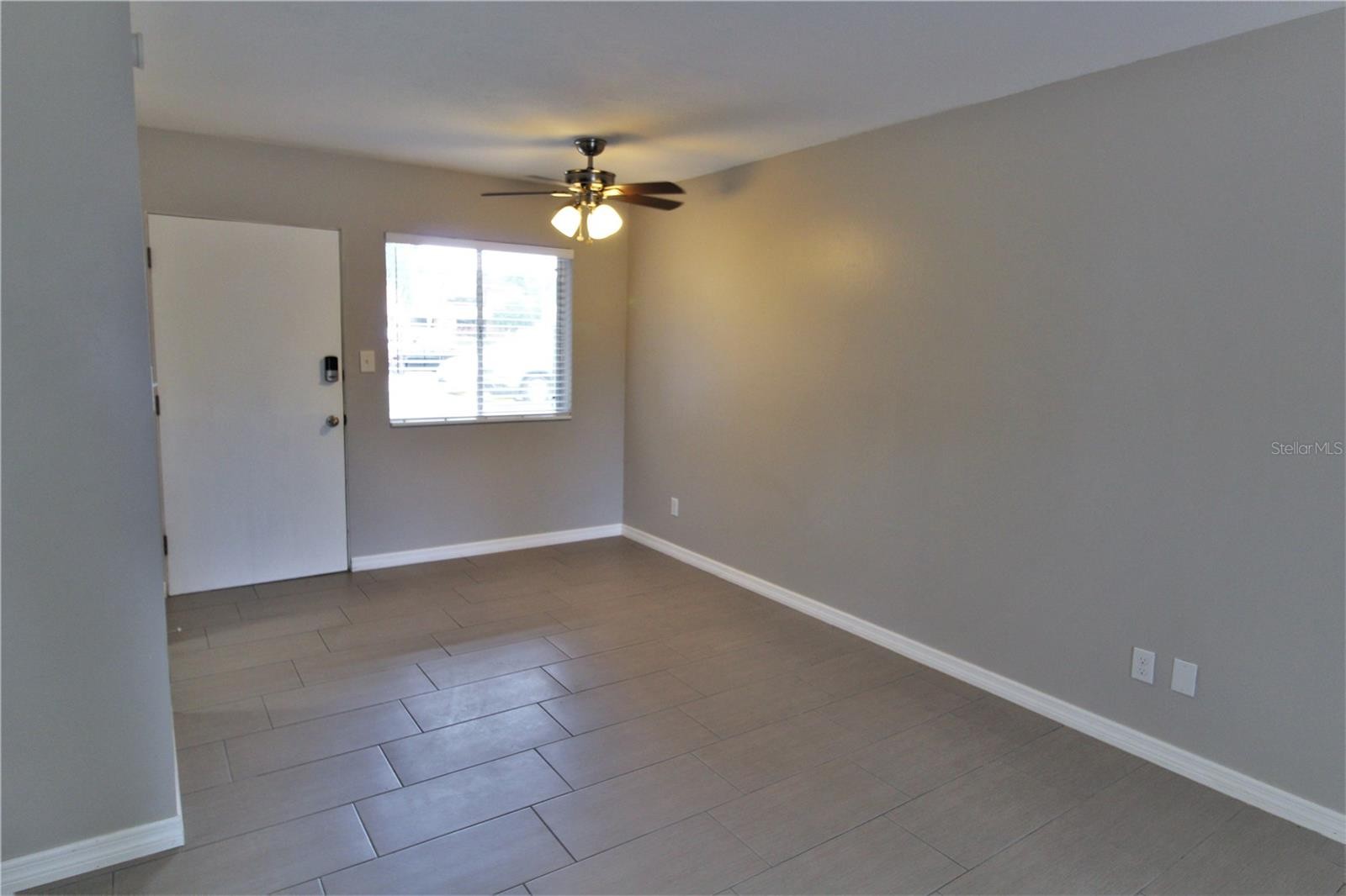 3001 BEE RIDGE RD #113