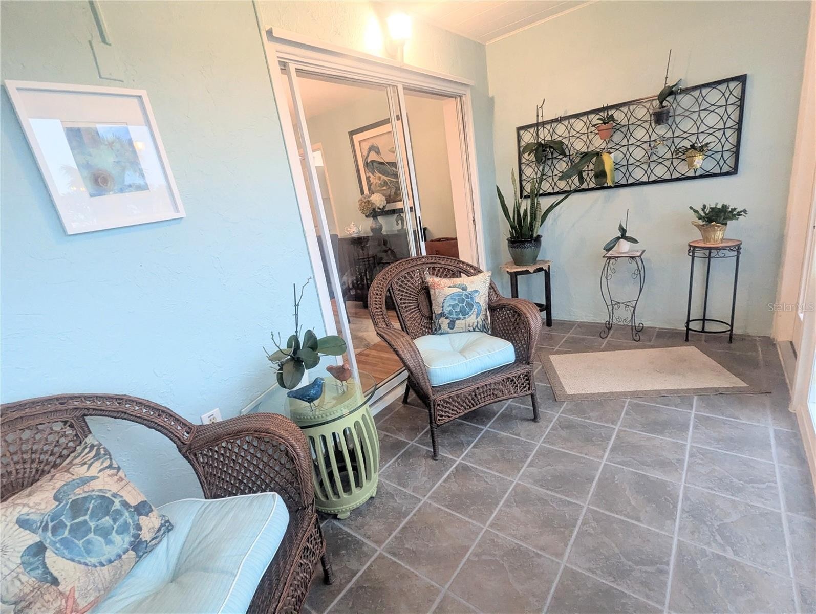 1720 LAKESIDE DR #1716B