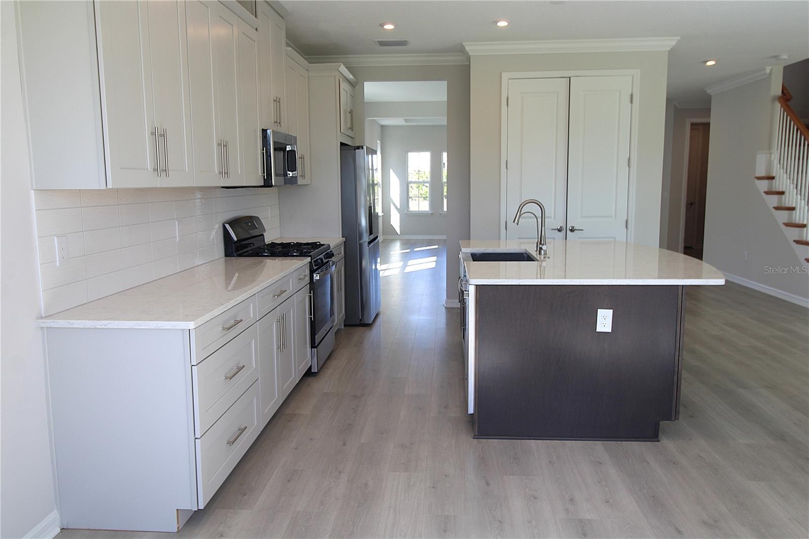 15324 SHADY PALMS LN