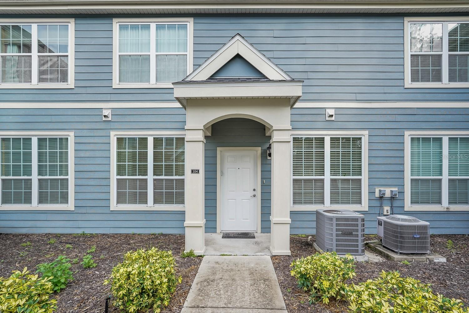 5540 ROSEHILL RD #104