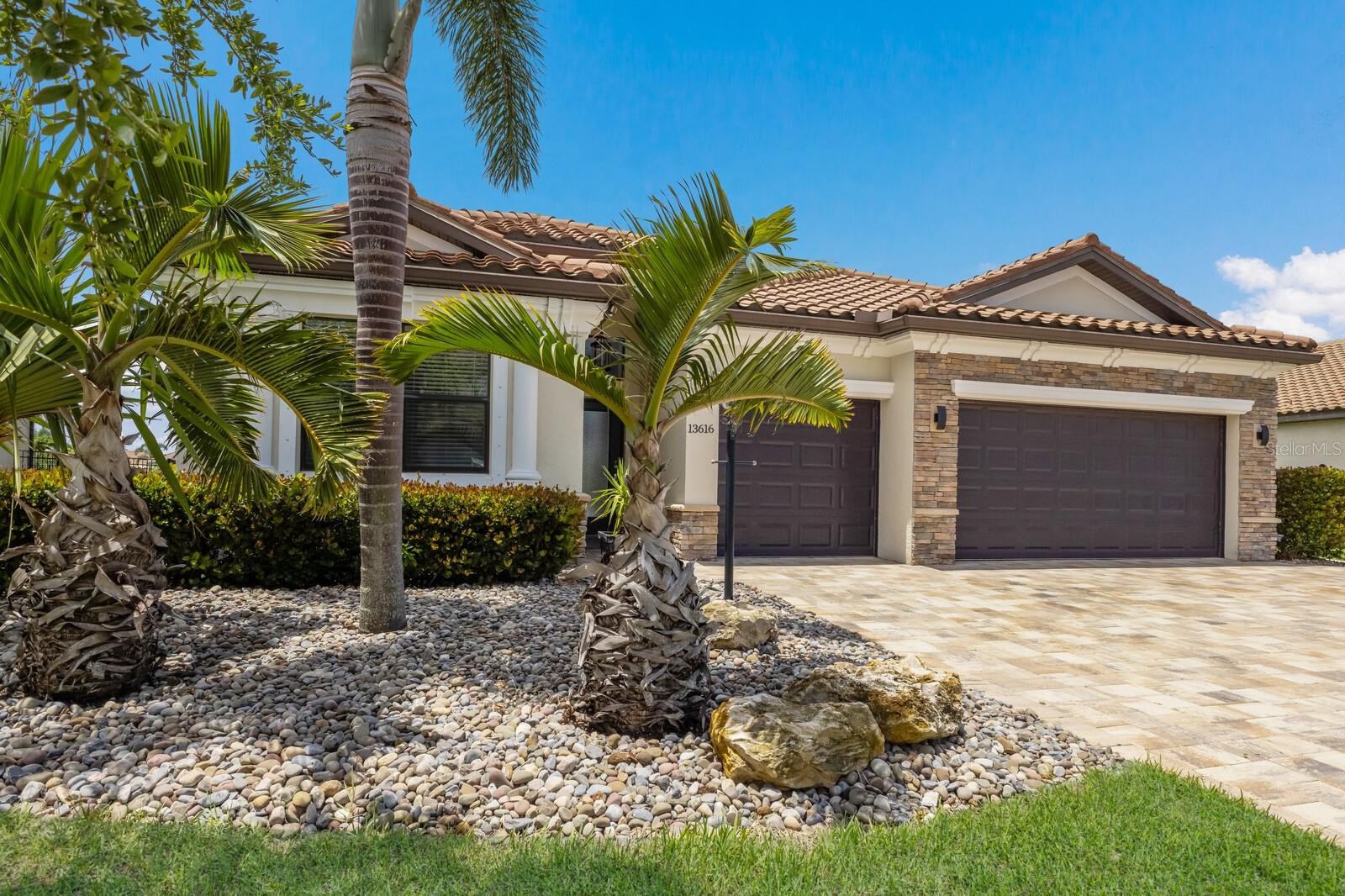 13616 SAW PALM CREEK TRL