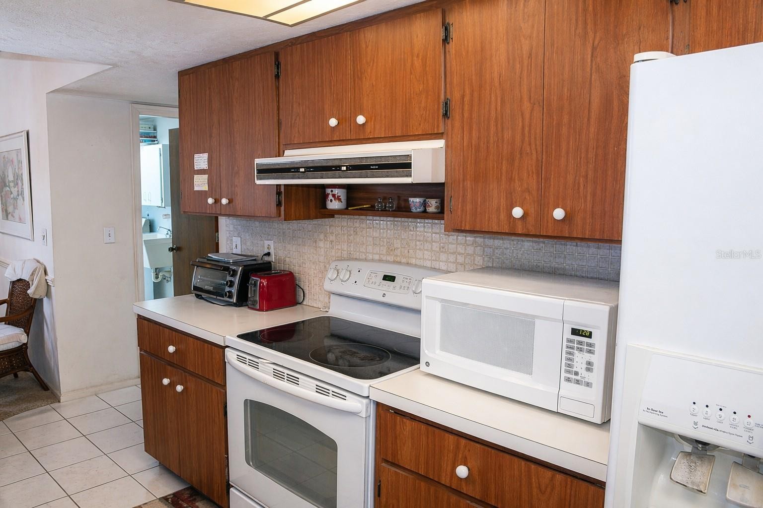 1606 CYPRESS POINT CT