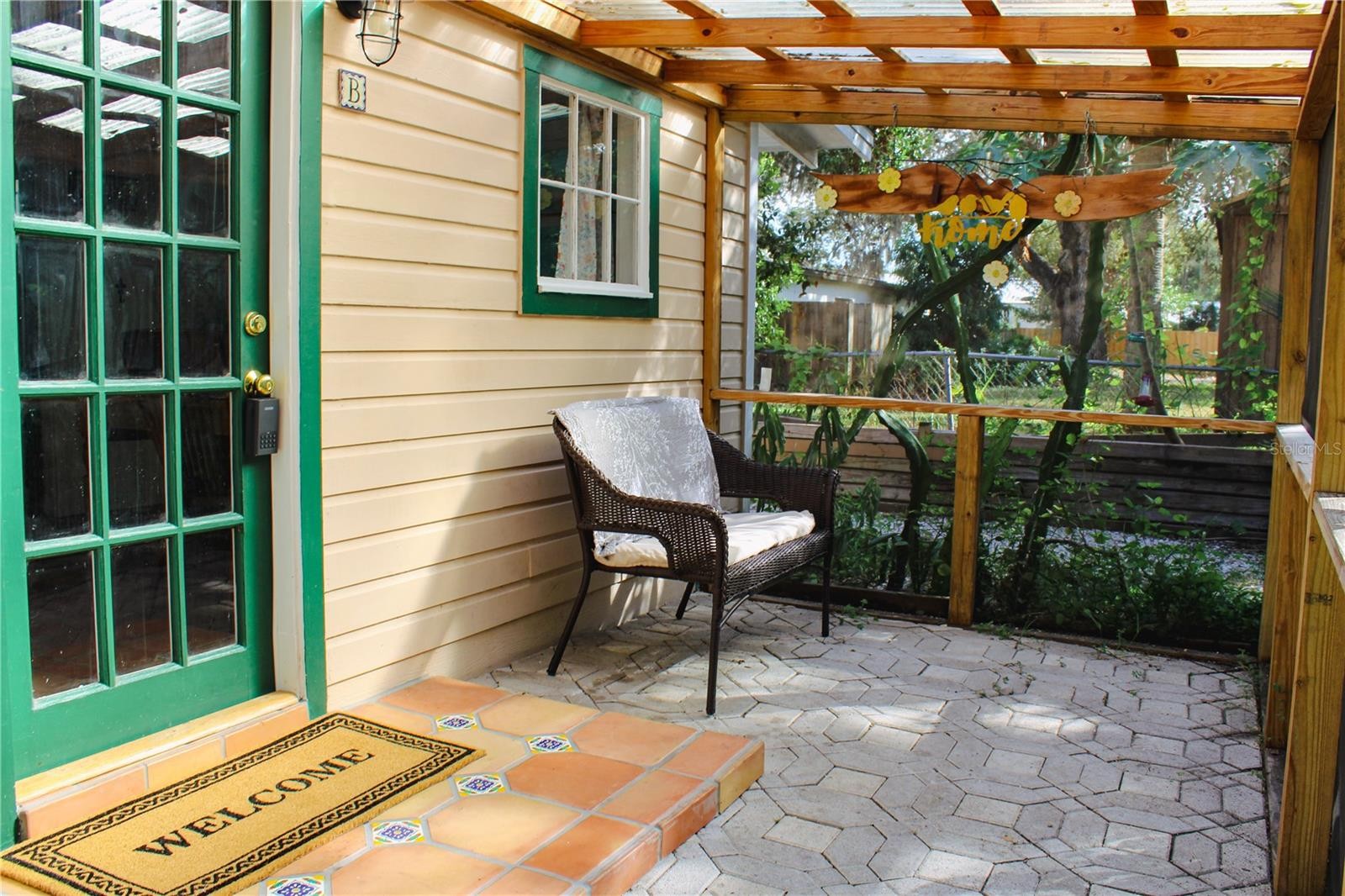 4225 OLD BRADENTON RD #C