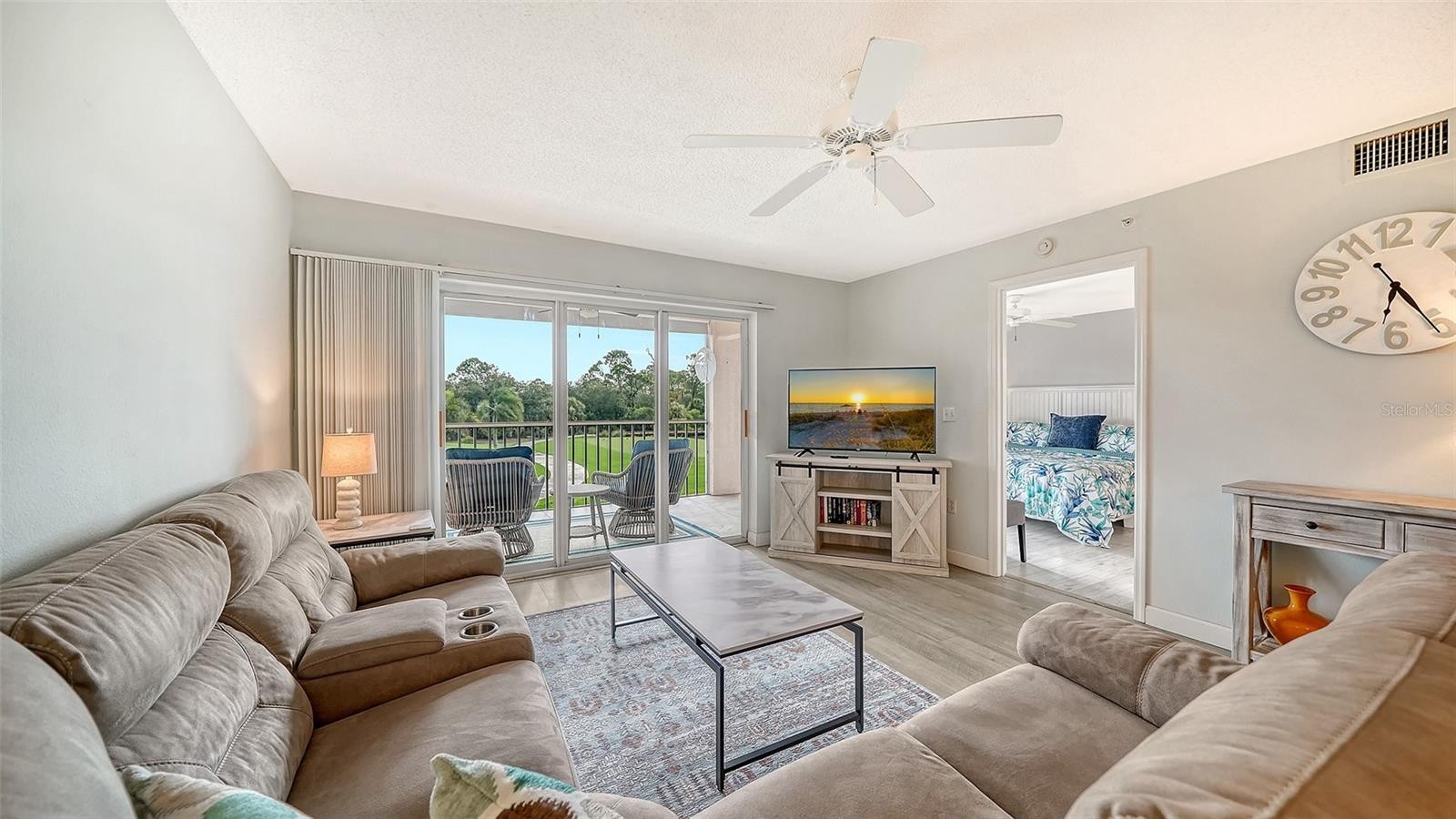 9320 CLUBSIDE CIR #2205