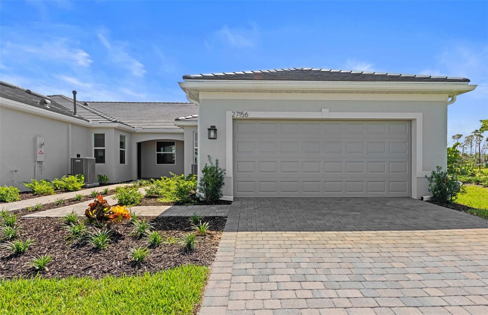 27112 CLAM SHELL CT