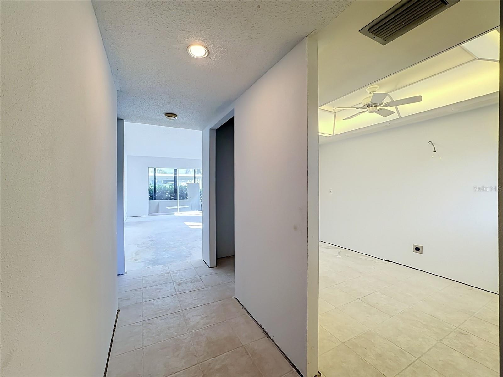 6470 HOLLYWOOD BLVD #110
