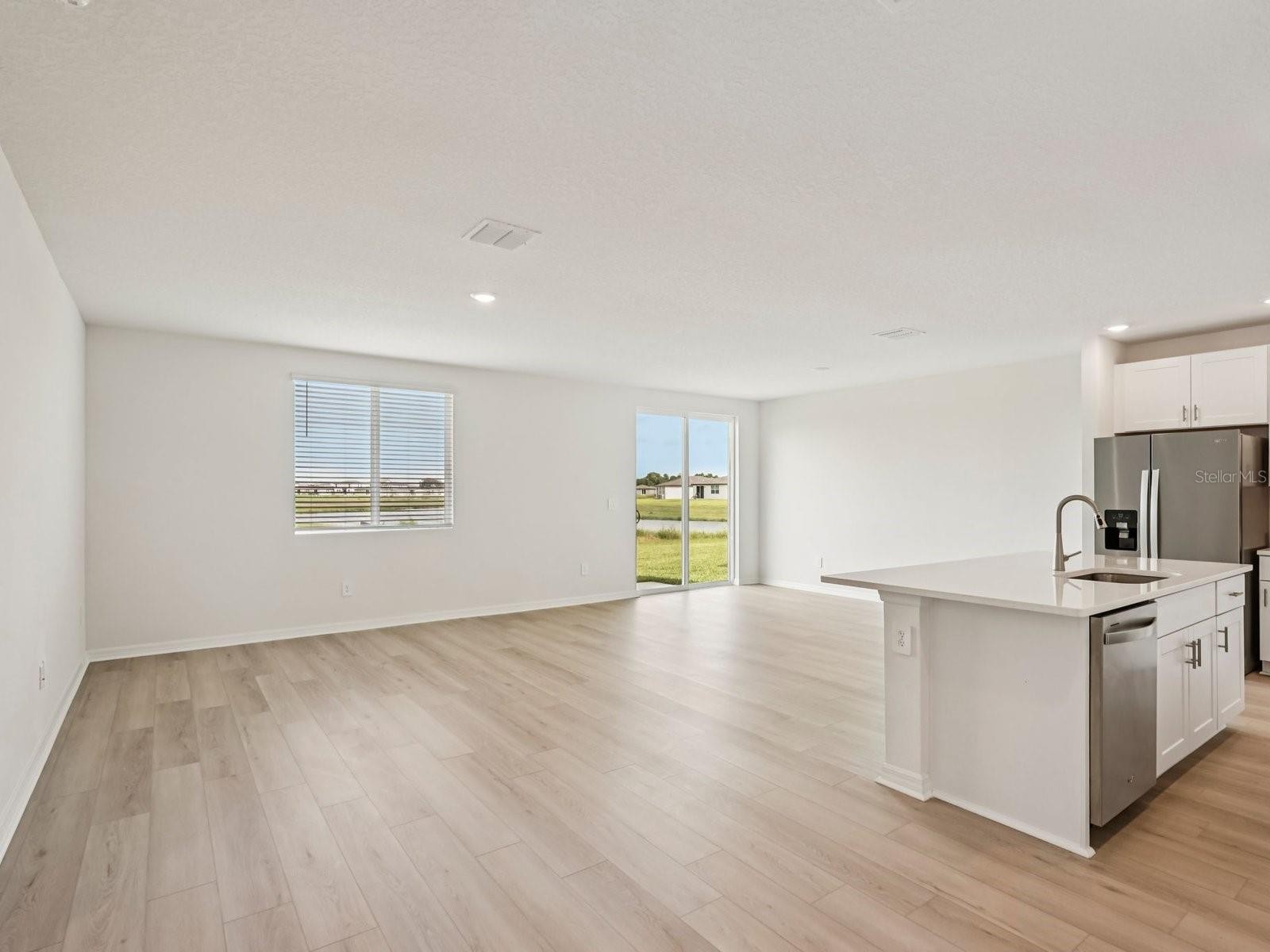 10417 ABUNDANCE GROVE WAY