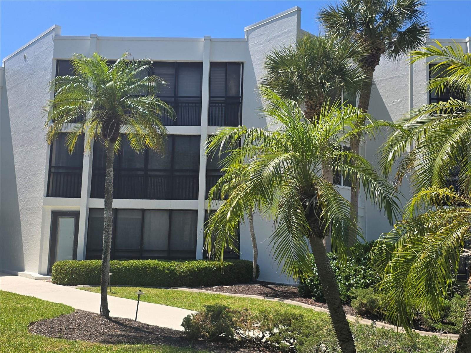 450 GULF OF MEXICO DR #303