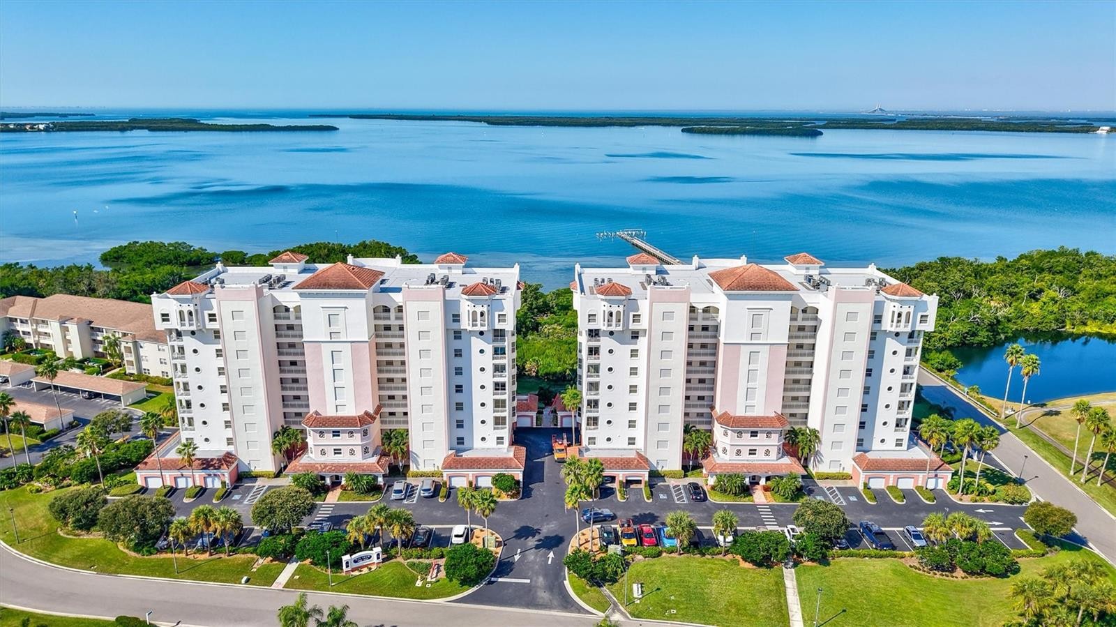 2925 TERRA CEIA BAY BLVD #2905