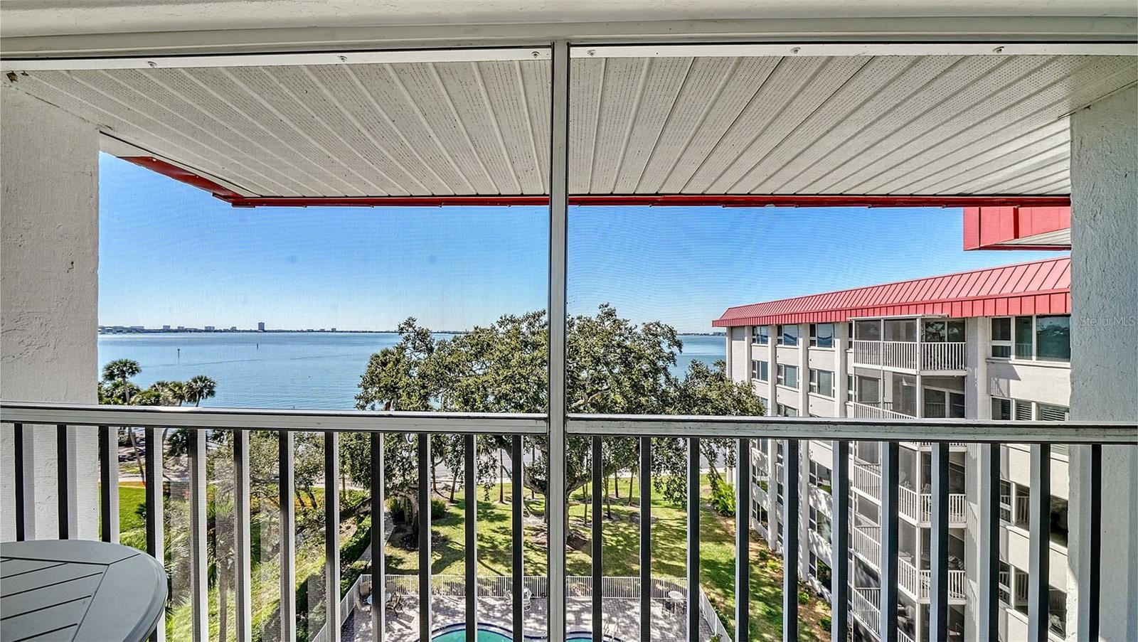 1100 IMPERIAL DR #608