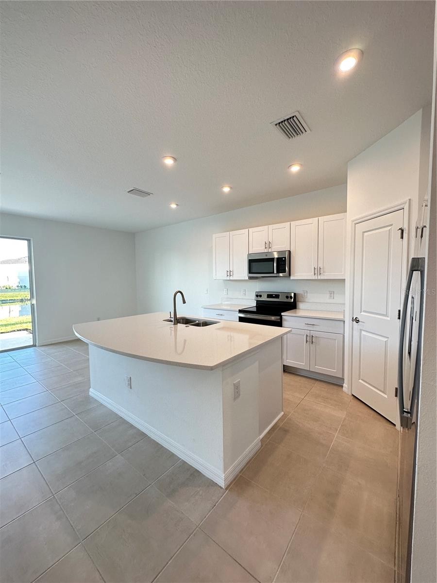 5745 HAVEN TER
