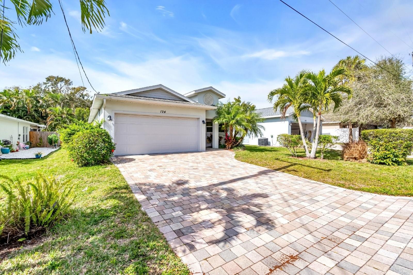 124 TUCKER AVE