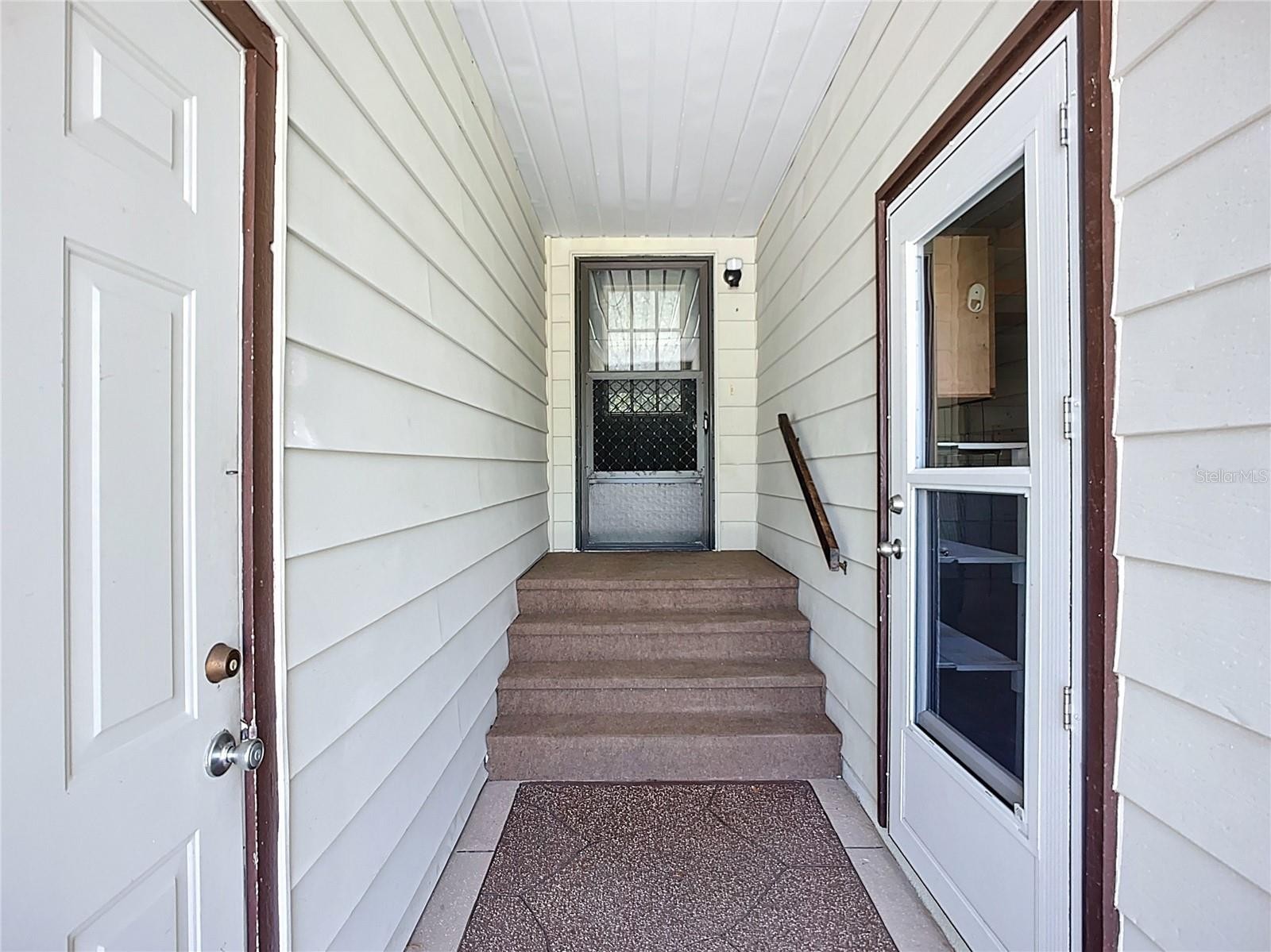 89 WHIPPORWILL CT