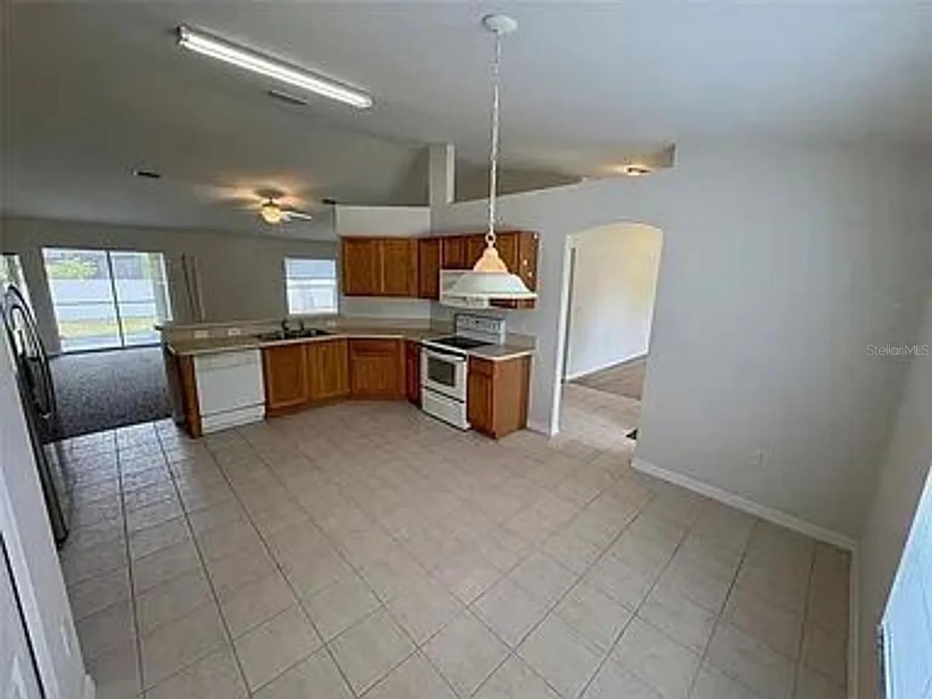 2399 ORACLE LN