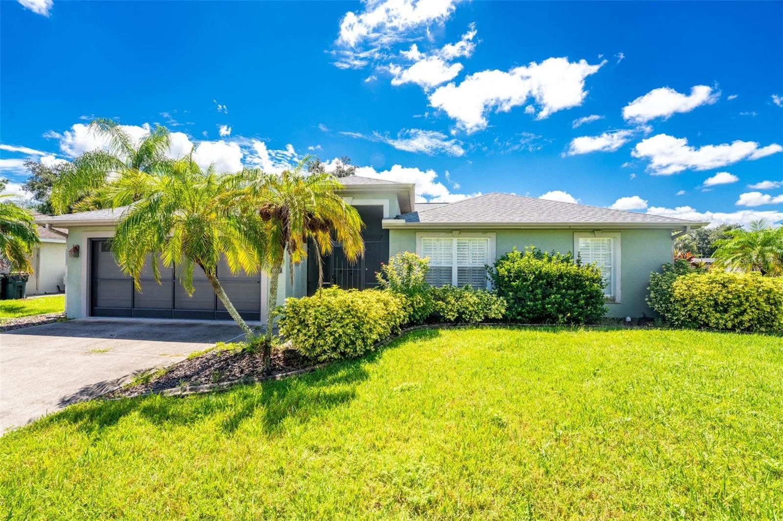 3877 LAVILLA AVE